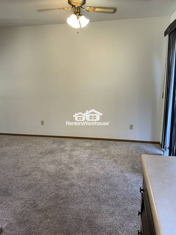 10525 Roseton Ct - Photo 7 of 31