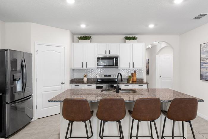 5374 Pine Lilly Dr - Photo 3 of 25