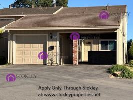 featured image of 323 Thistle Cir