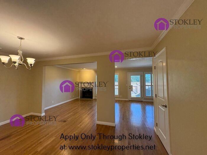 323 Thistle Cir - Photo 7 of 50