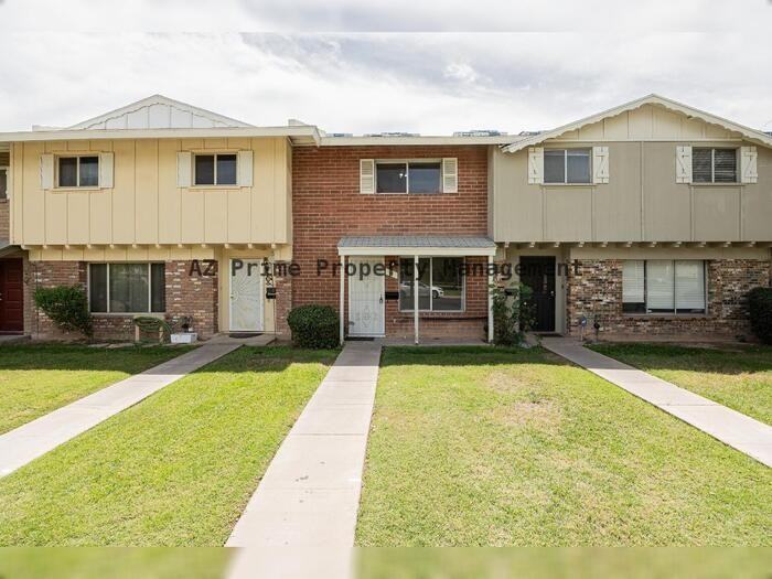 15 E Carter Dr - Photo 2 of 26