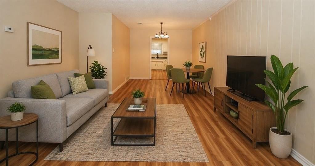 5301 Wooten Dr - Photo 2 of 18