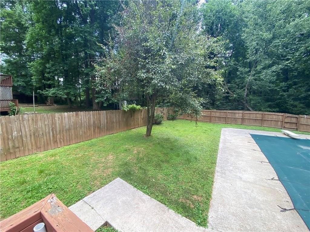 207 Hood Rd Nw - Photo 3 of 12