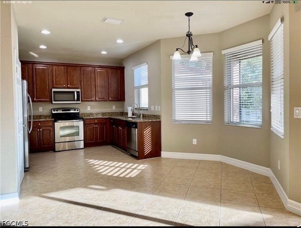 10474 Spruce Pine Ct - Photo 6 of 32