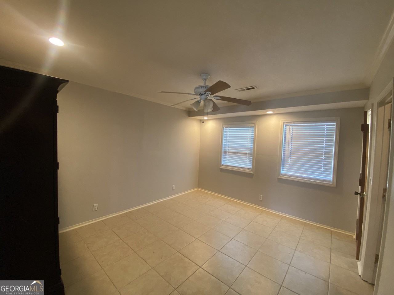 1256 Chambers Rd #4 - Photo 7 of 11