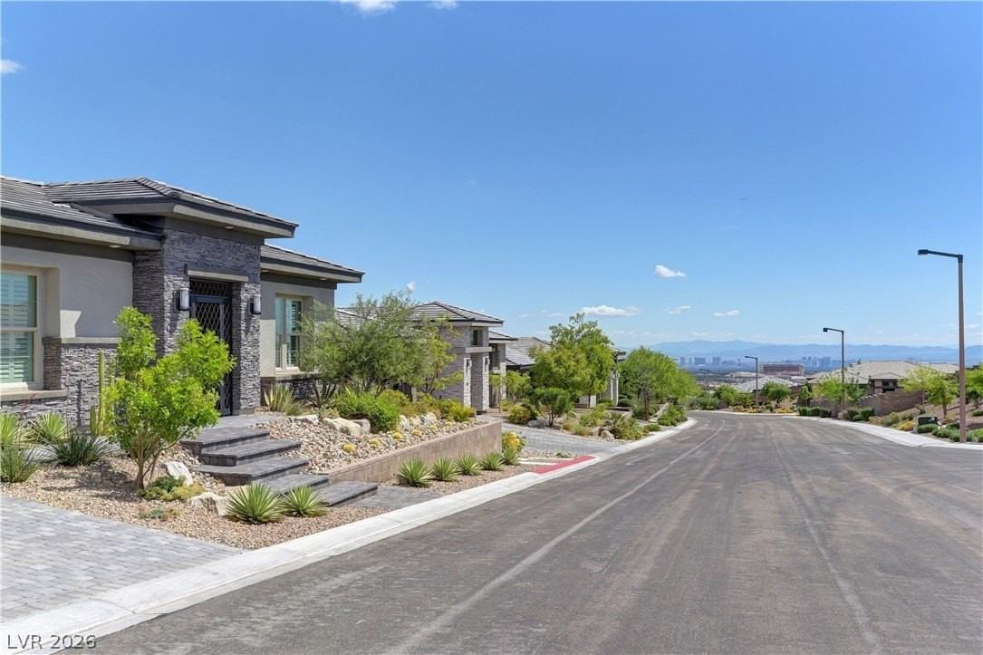 12536 Claymore Highland Ave - Photo 7 of 50