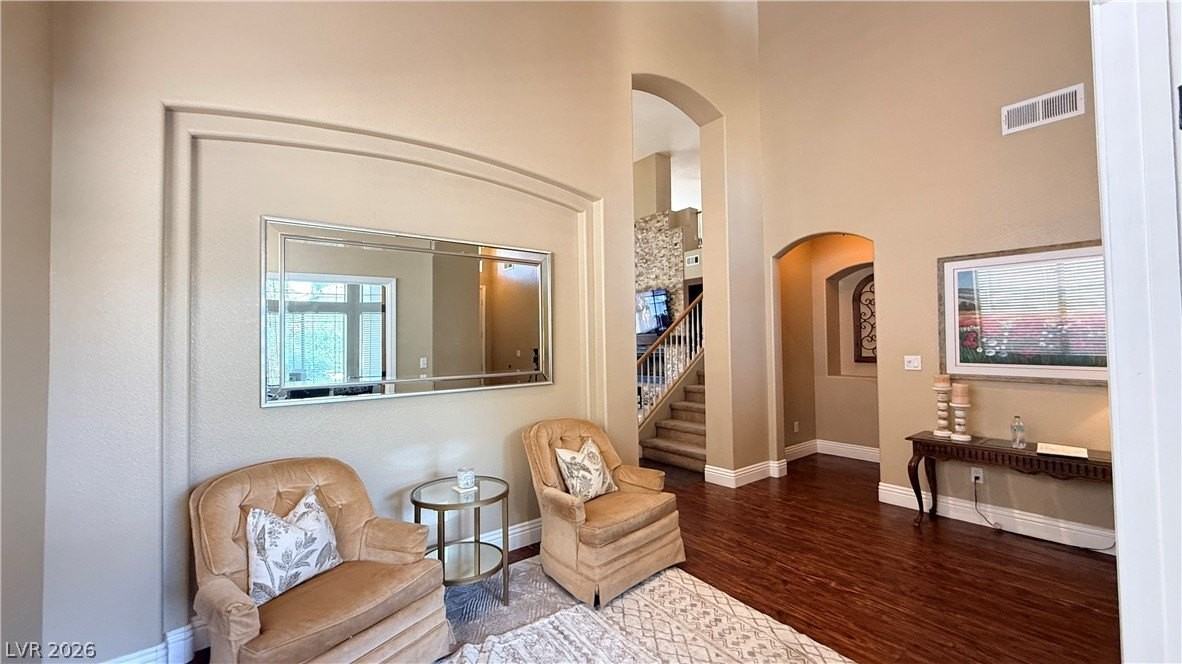 10633 Adamsong Ave - Photo 5 of 28