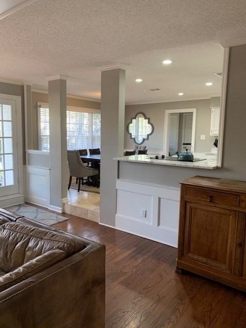 1908 Newfields Rd - Photo 7 of 21