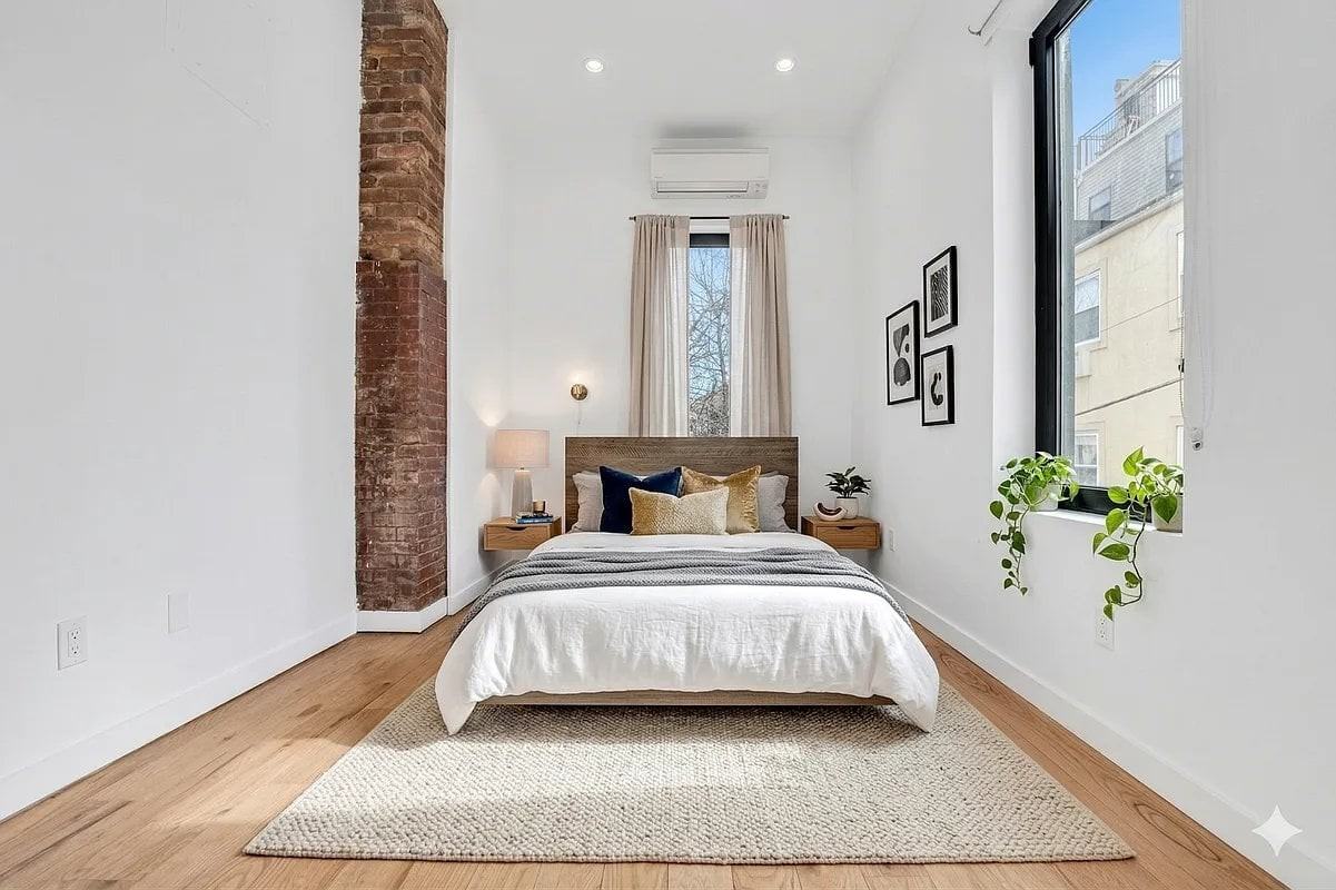 283 Evergreen Ave #2R - Photo 3 of 8