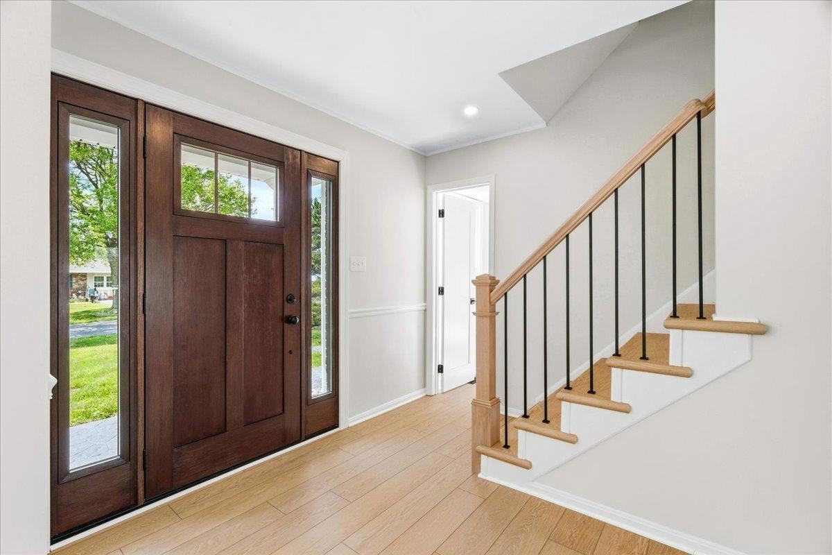 7375 Freestate Dr - Photo 6 of 11