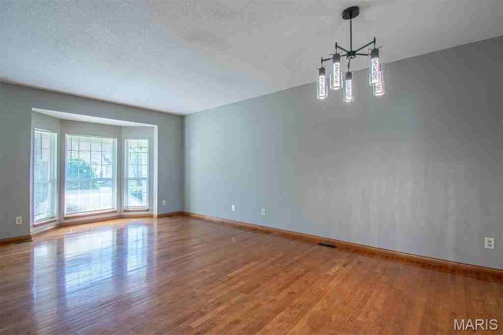 395 Misty Valley Dr - Photo 6 of 50