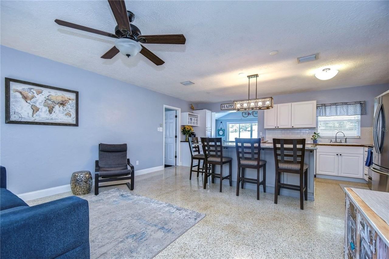 5635 24th Ave N - Photo 6 of 48