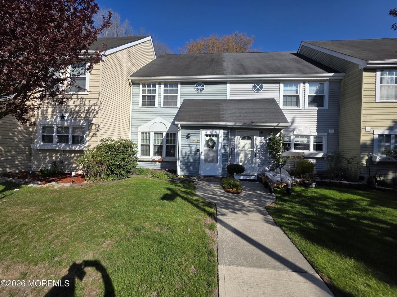 421 Ibis Ct - Photo 2 of 18