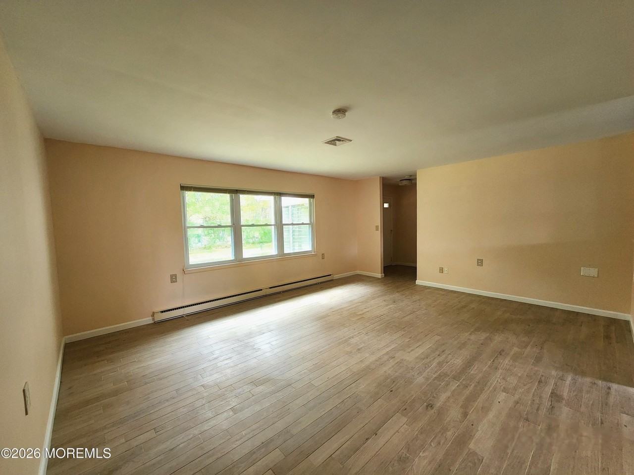 341B Canterbury Ct - Photo 7 of 14