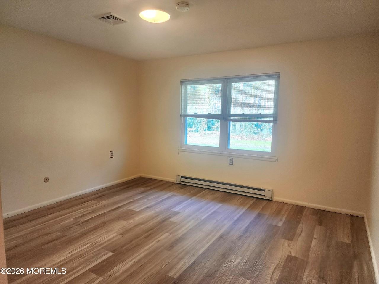 341B Canterbury Ct - Photo 6 of 34