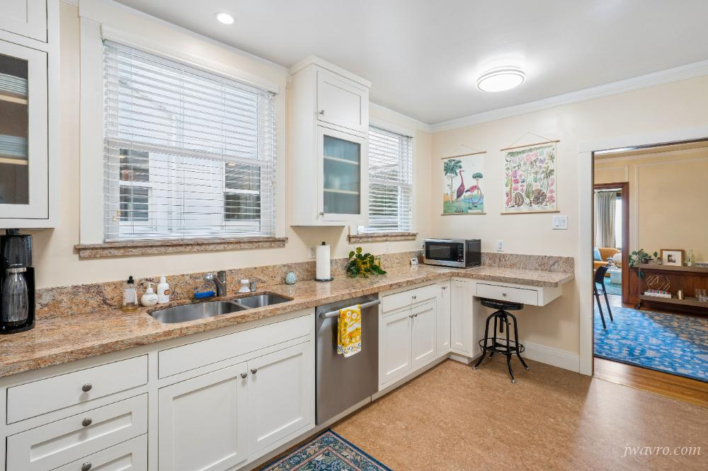 Divisadero Street & Francisco Street - Photo 4 of 14