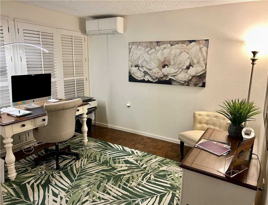 706 Avenida Sevilla #C - Photo 6 of 16