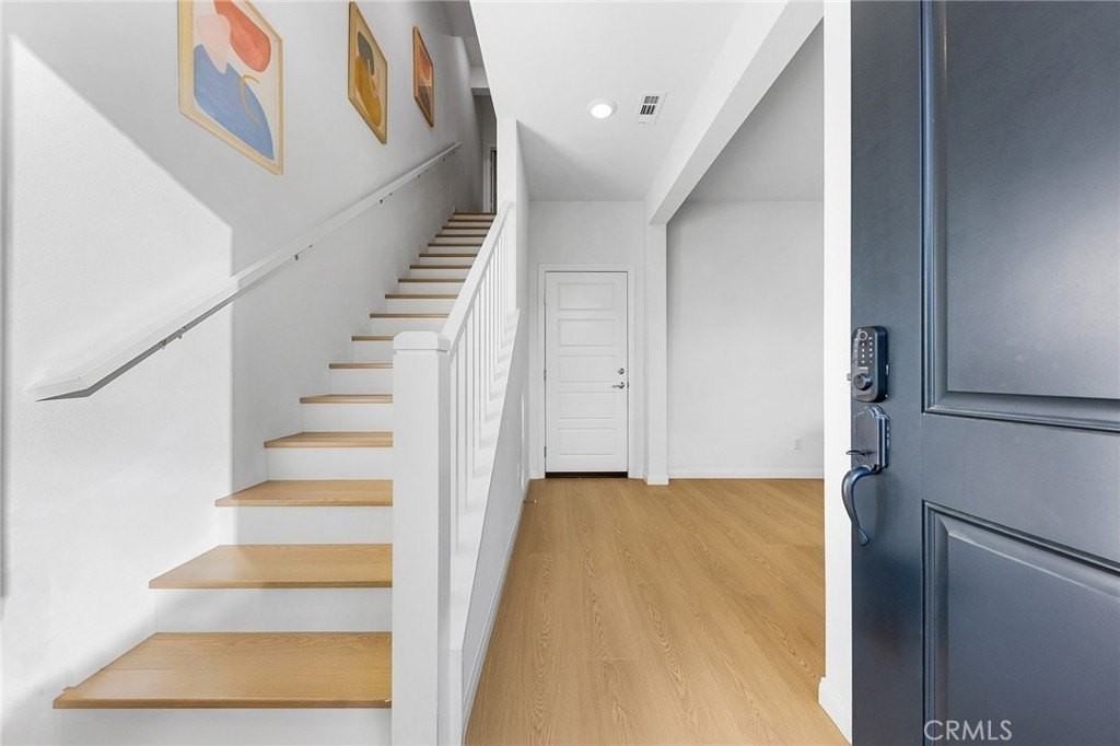 249 Steely - Photo 3 of 36