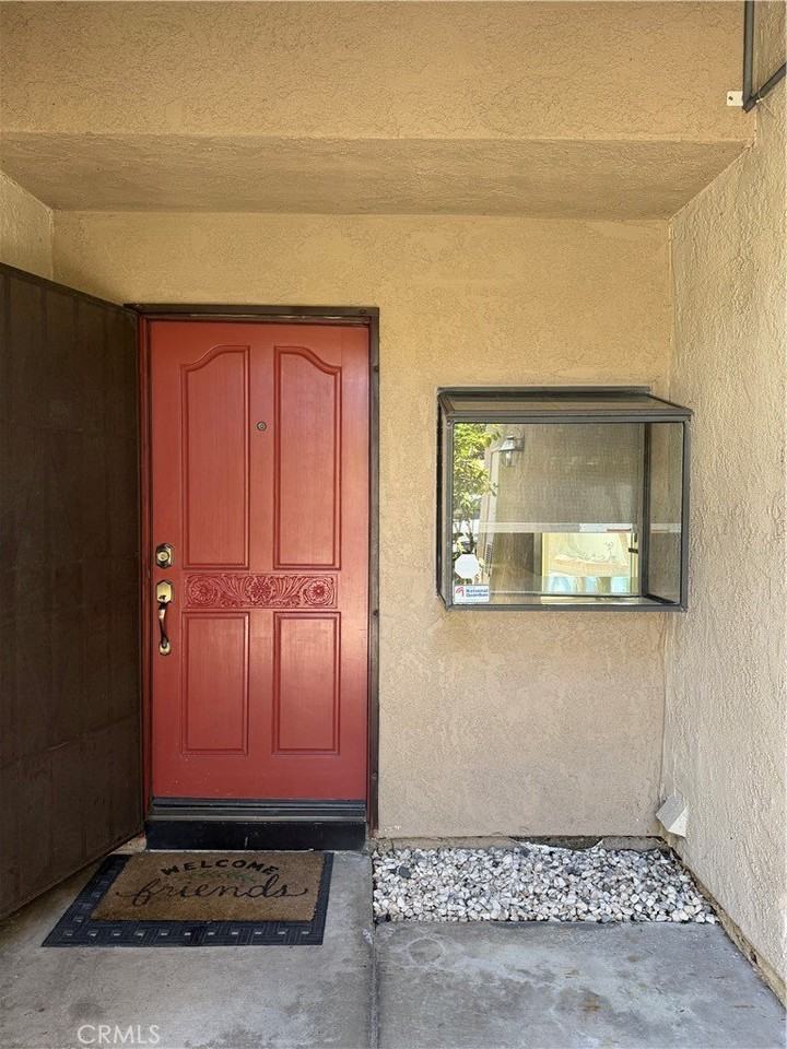 901 Hyde Ct - Photo 7 of 50