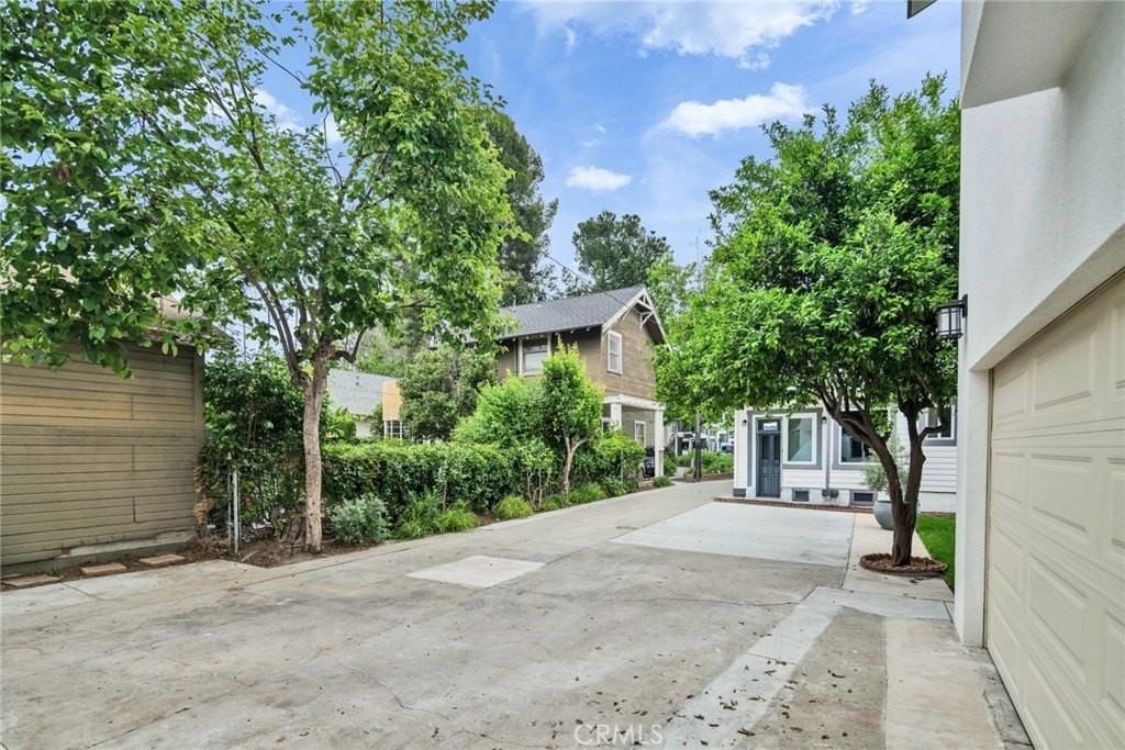 1969 Fletcher Ave #1-2 - Photo 3 of 21