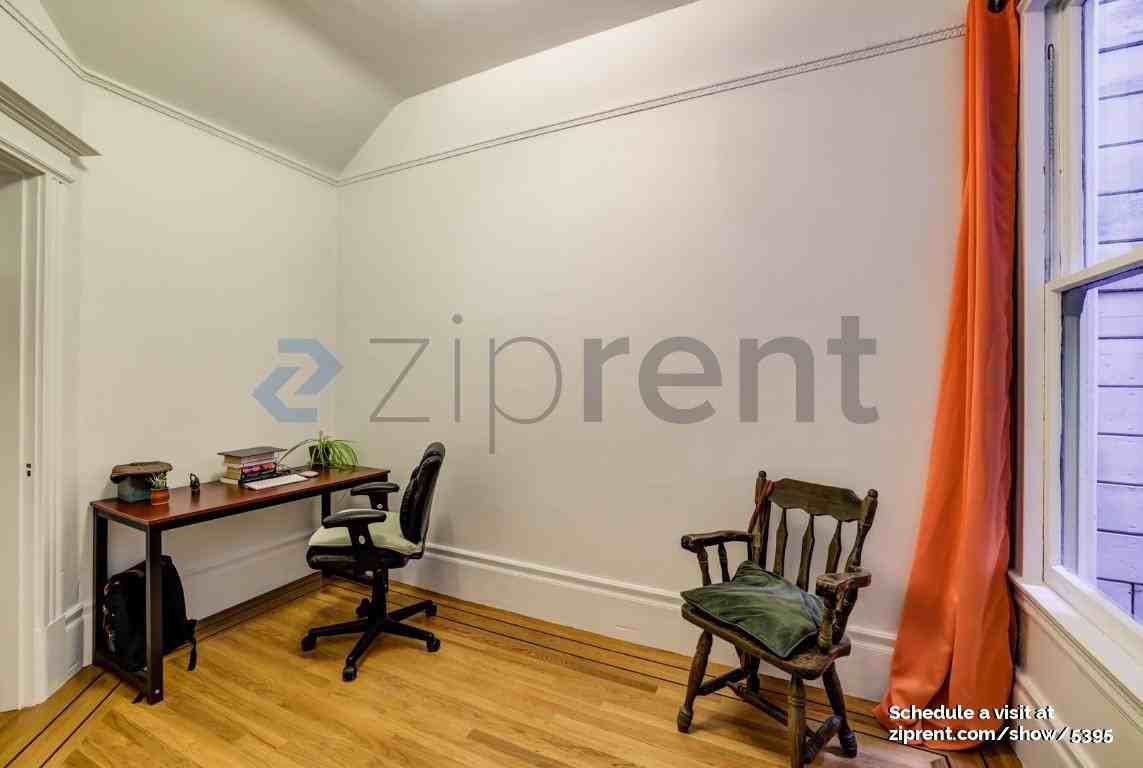 643 Cole St - Photo 4 of 14