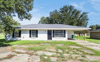 featured image of 1842 Grace Pete St