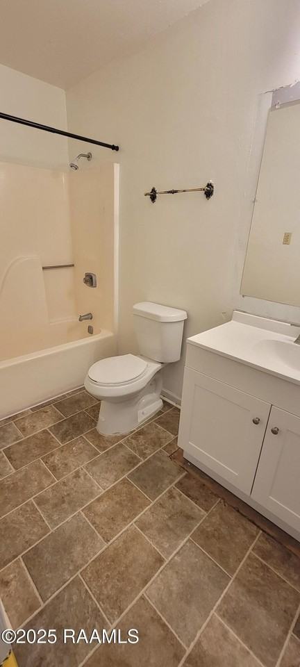 101 Vieux Orleans Cir #A - Photo 6 of 7