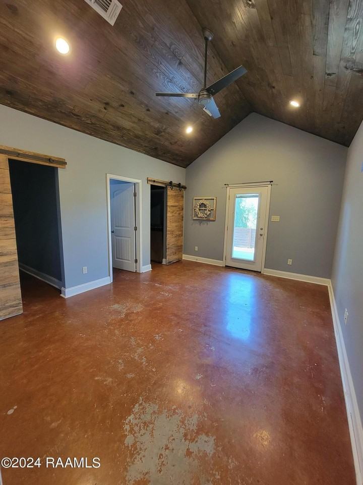 917 W Broussard Rd #A - Photo 2 of 12