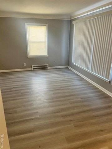 18558 Woodland St - Photo 6 of 17