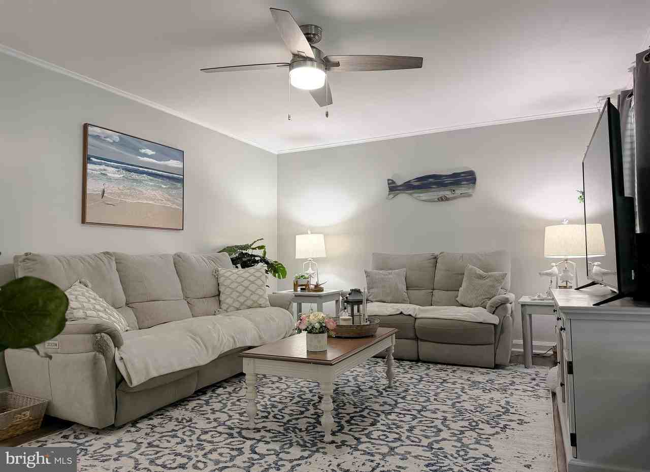 11532 Hoofbeat Trl - Photo 5 of 39