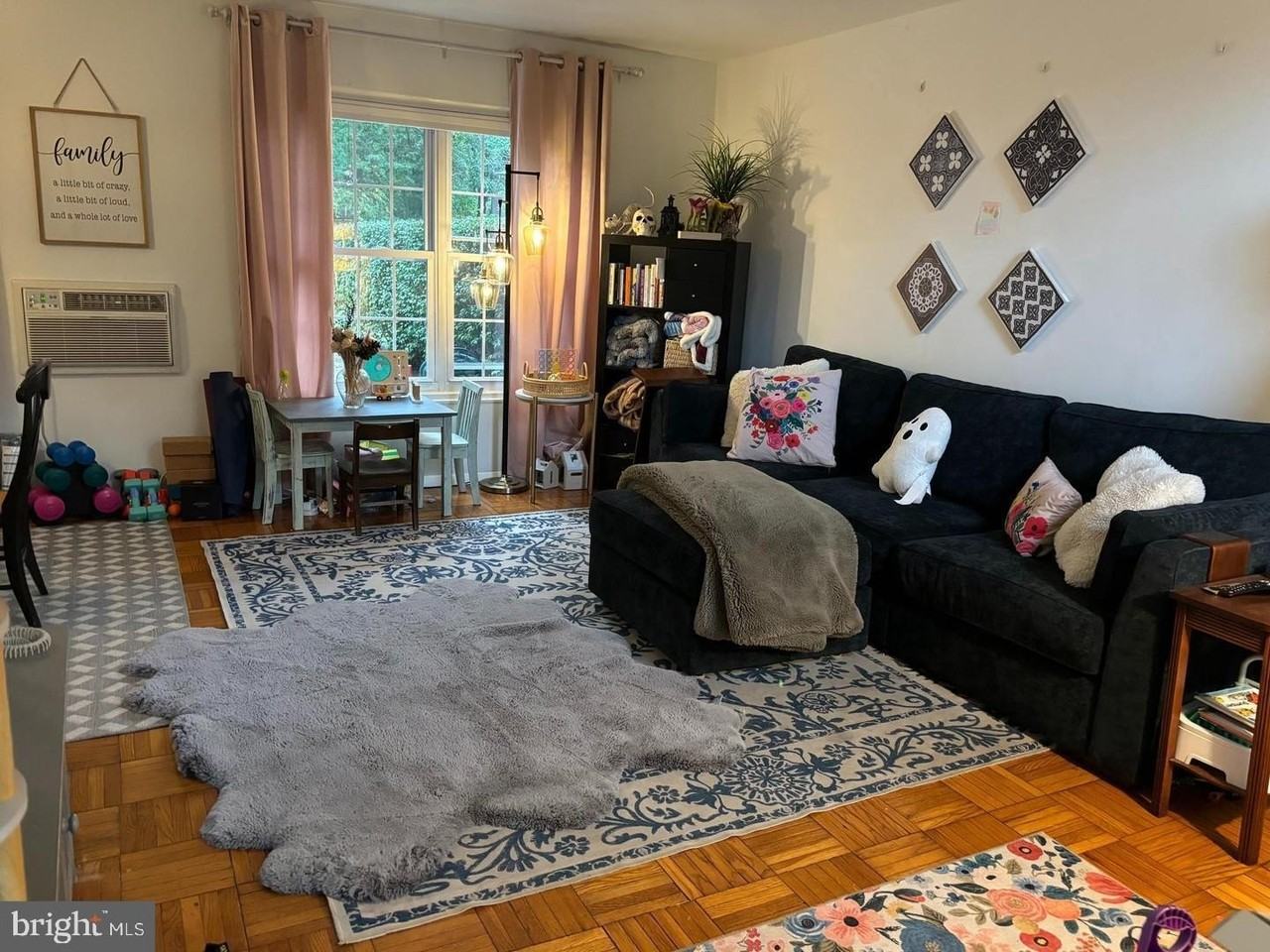 3111 Ravensworth Pl - Photo 6 of 50