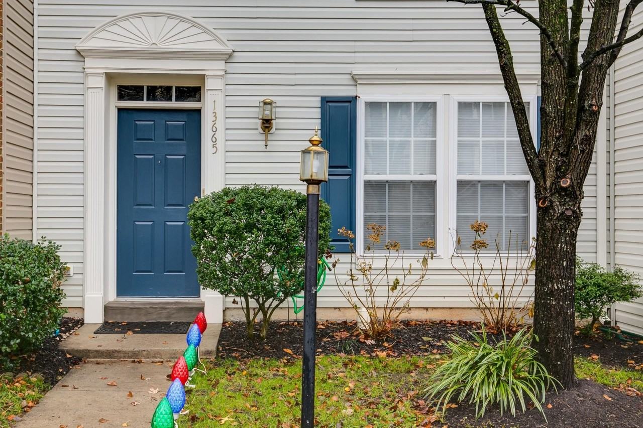 13665 Saint Johns Wood Pl - Photo 4 of 31