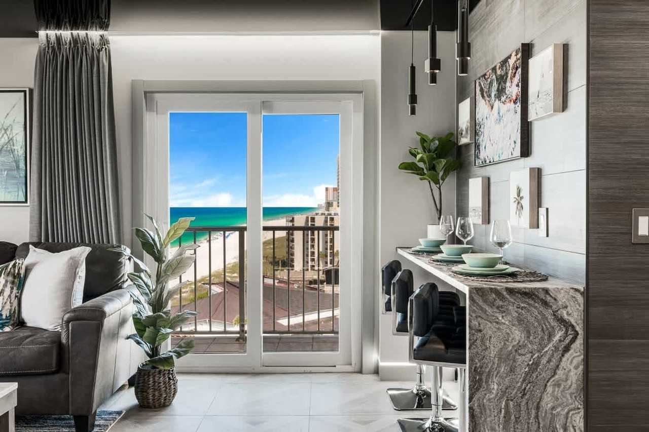 8743 Thomas Dr #1355023P - Photo 4 of 33