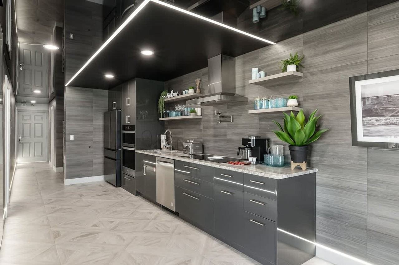 8743 Thomas Dr #1355023P - Photo 6 of 33