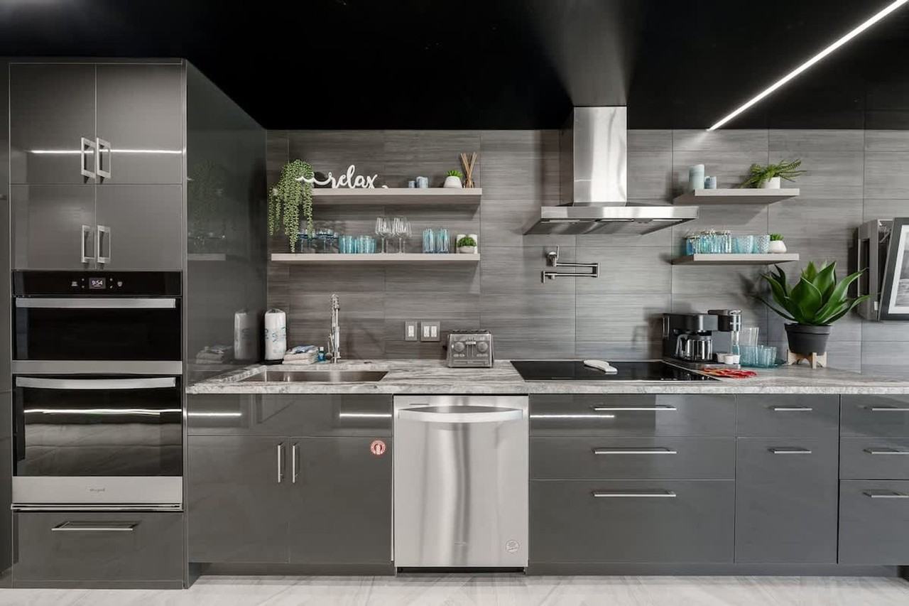 8743 Thomas Dr #1355023P - Photo 7 of 33