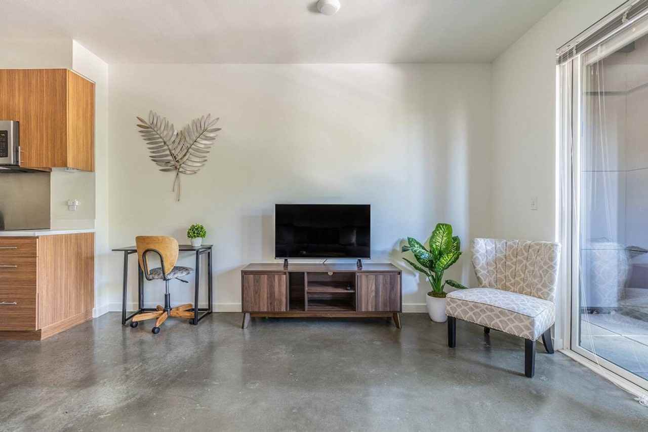 2407 E Union St #1364264P - Photo 2 of 27