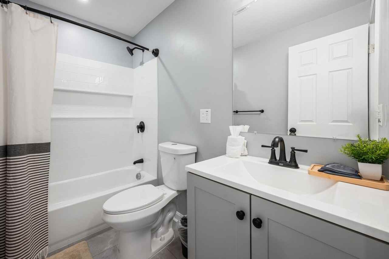 81 Luna St #1468240P - Photo 5 of 20