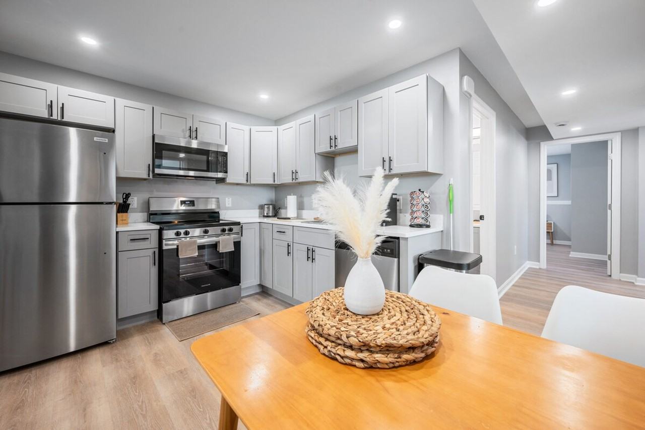 81 Luna St #1468240P - Photo 7 of 20