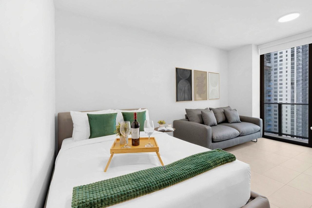 501 Ne 1st Ave #1505756P - Photo 3 of 24