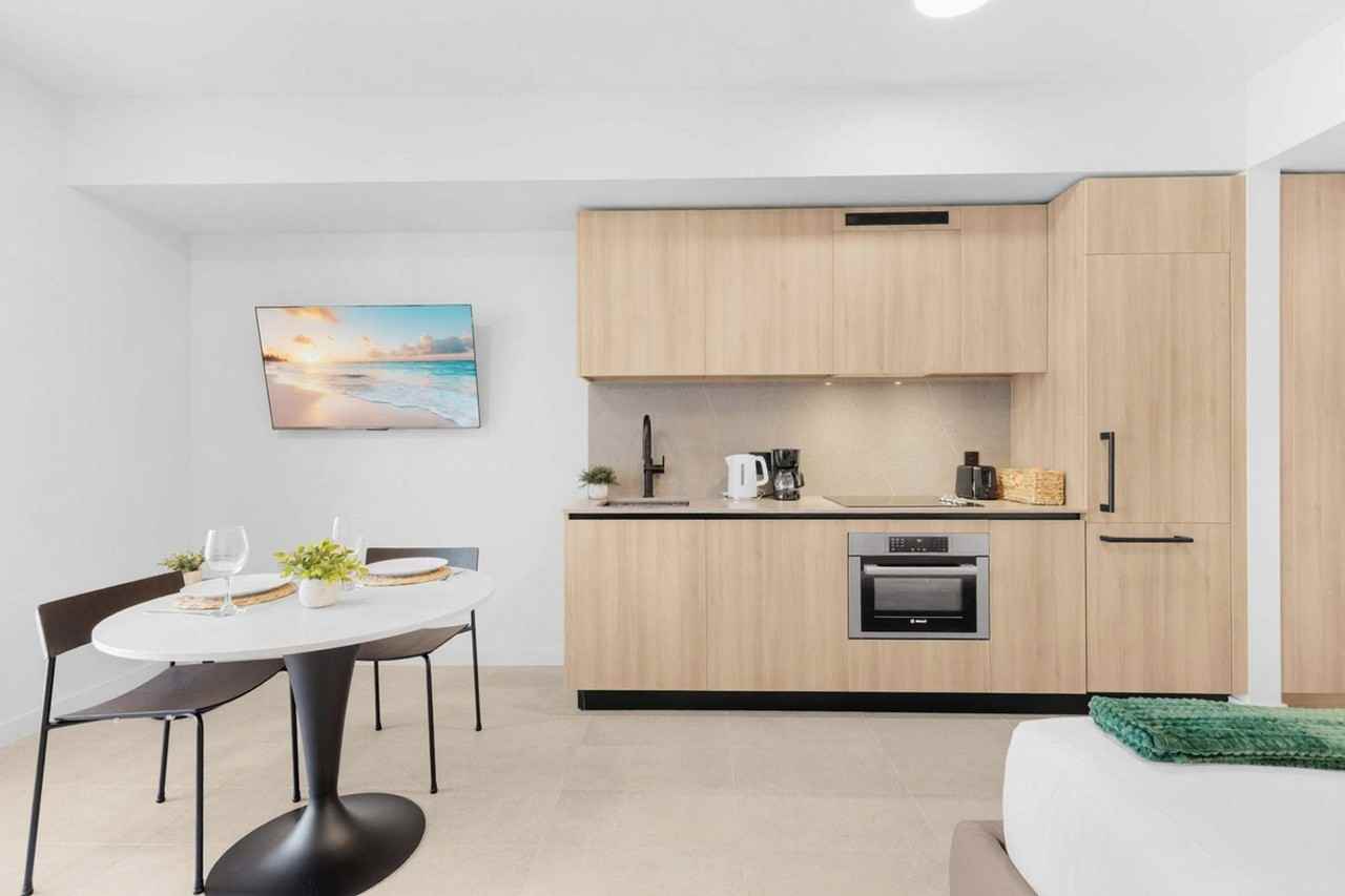 501 Ne 1st Ave #1505756P - Photo 4 of 24