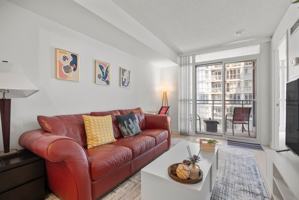 featured image of 21 Grand Parade - City Place (Pha