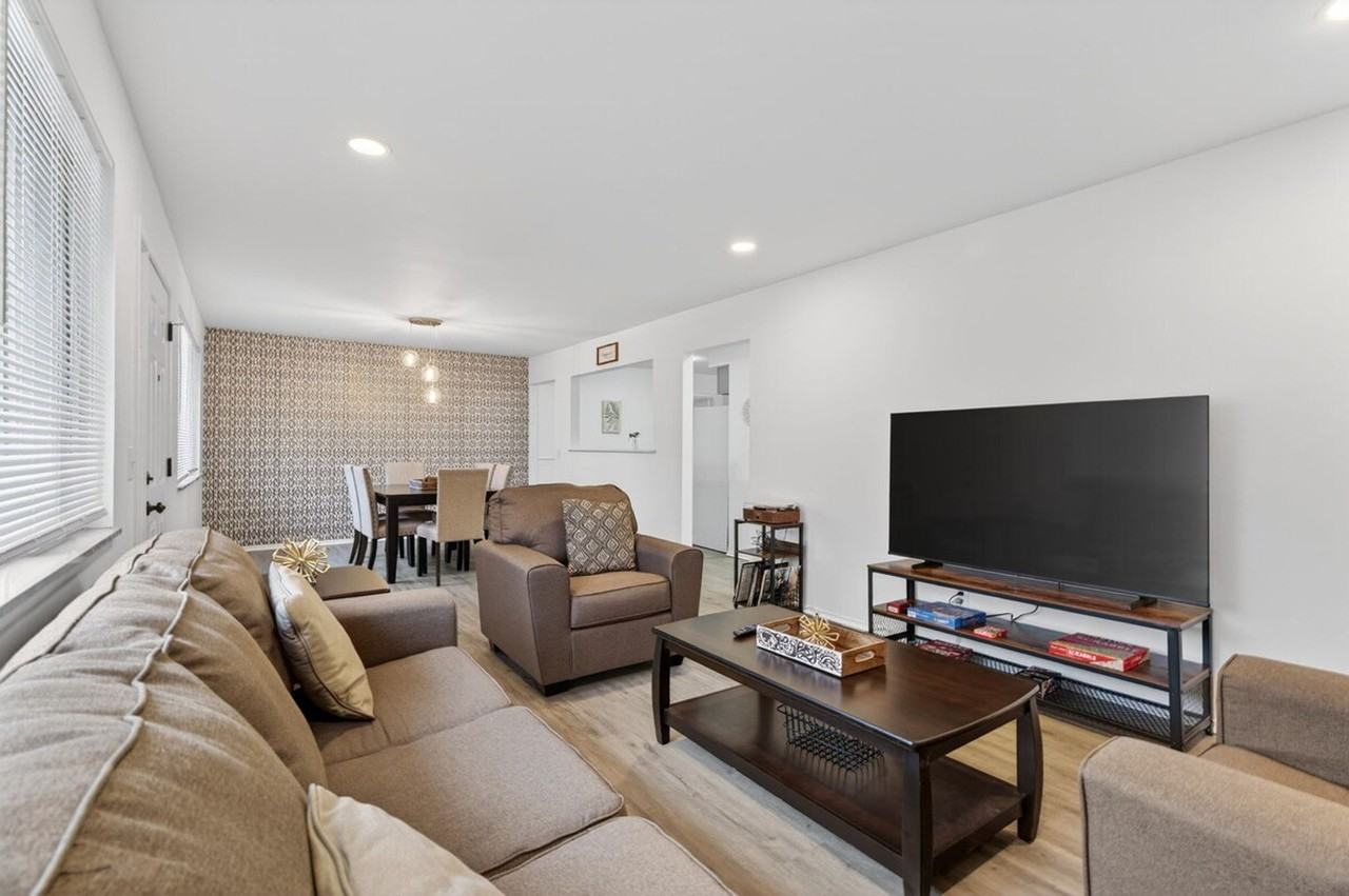 1545 Reale Ave #1472886P - Photo 3 of 50