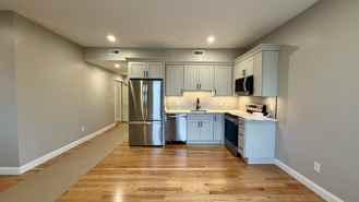 663 Columbia Rd #C - Photo 1 of 1