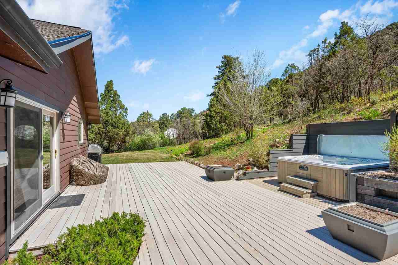 377 Crystal Ln #1 - Photo 5 of 38