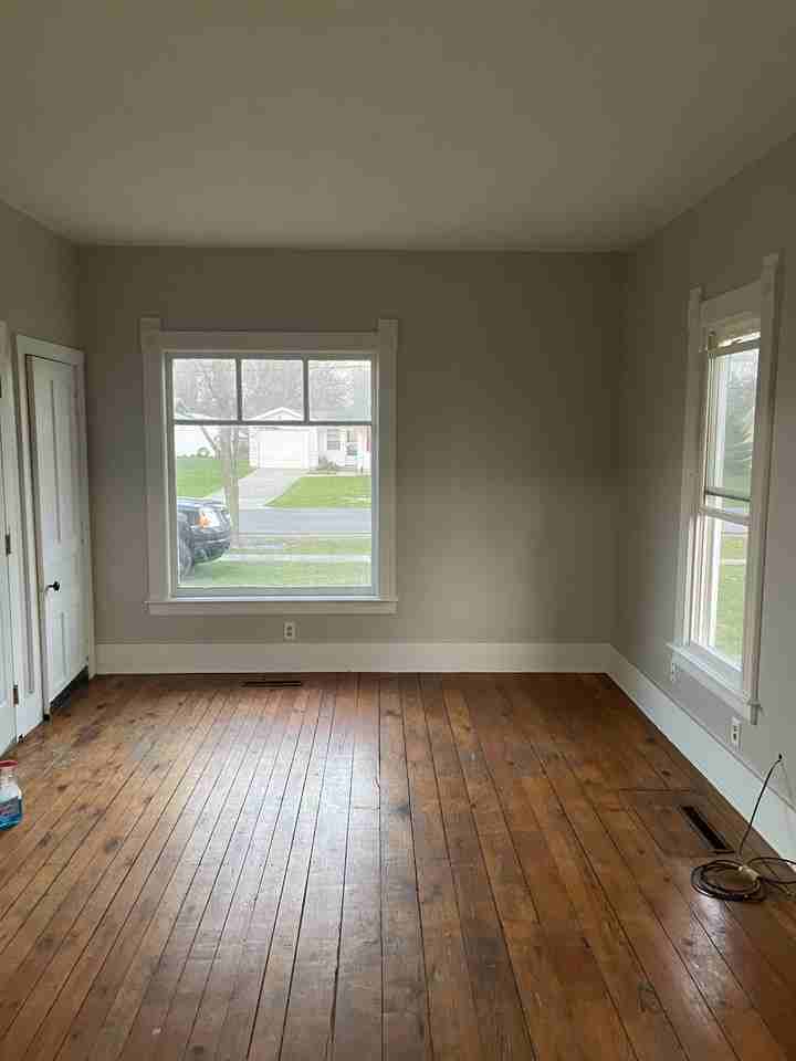 128 S Clark St #2 - Photo 5 of 8