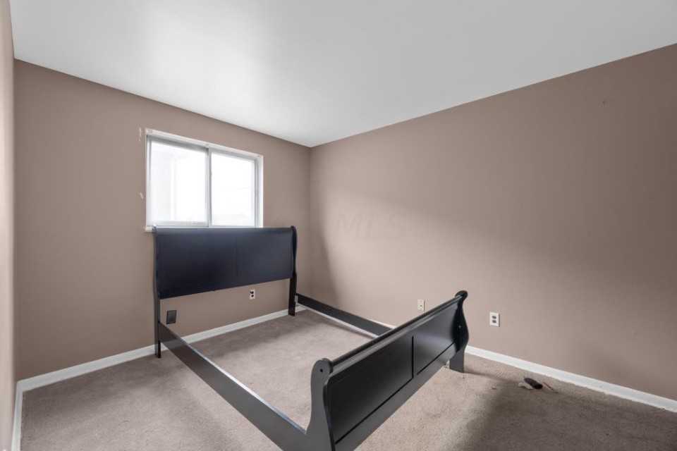 4688 Hilton Ave #B - Photo 6 of 11