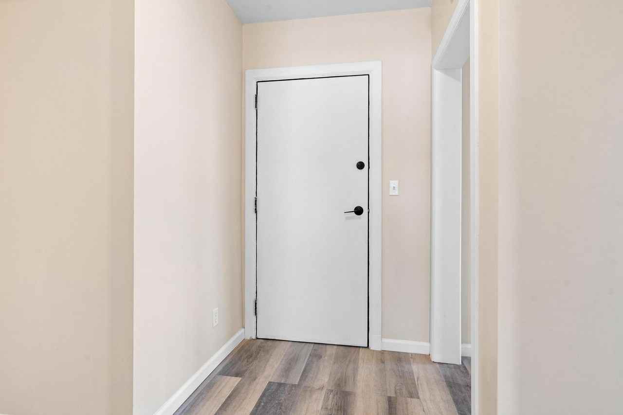 408 E 6th St #10 - Photo 2 of 13