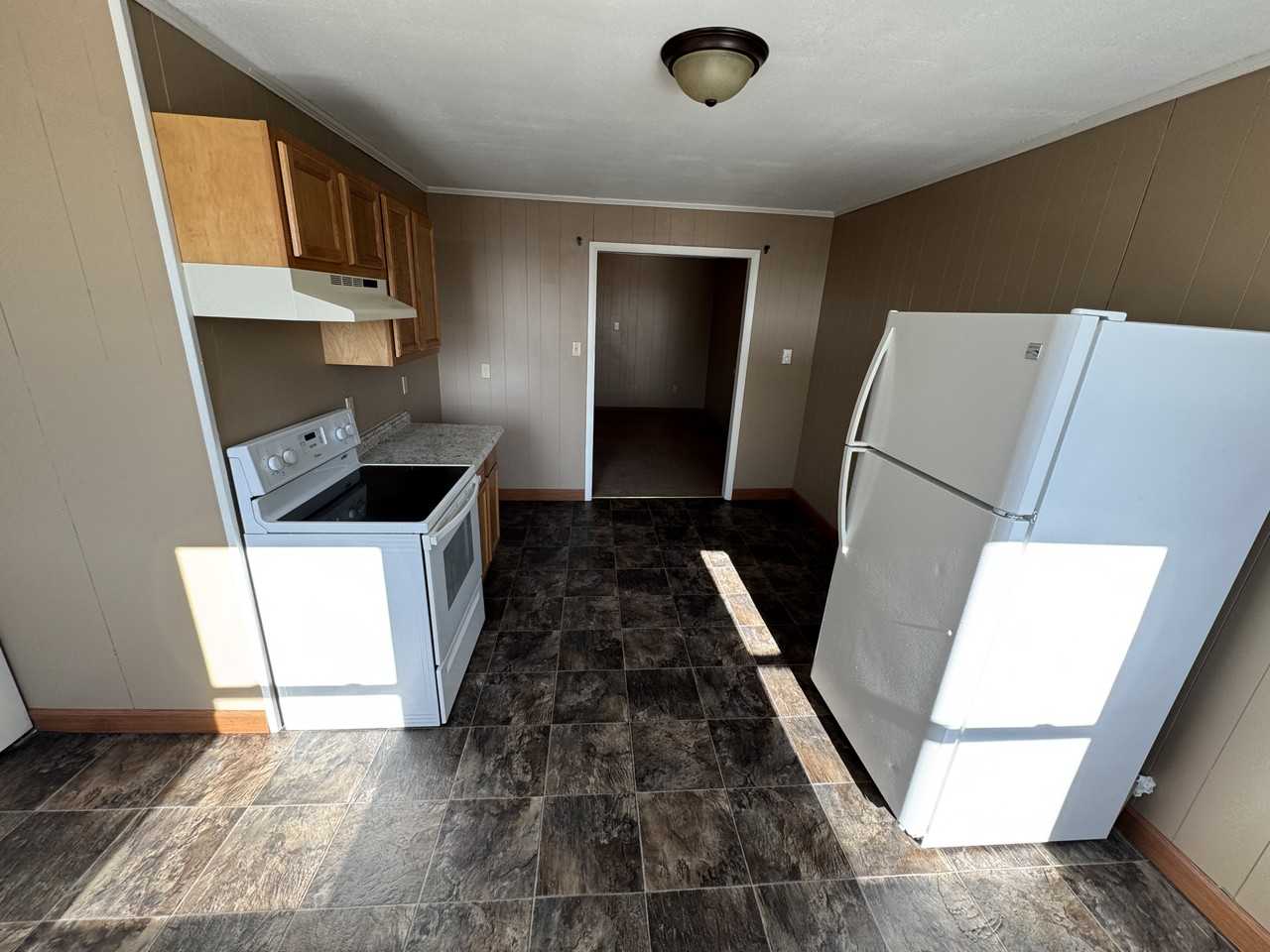 16 S Broadway #B - Photo 4 of 8