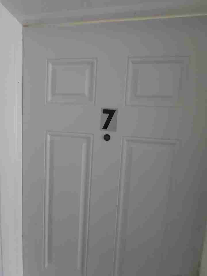 398 S Main St #7 - Photo 5 of 26