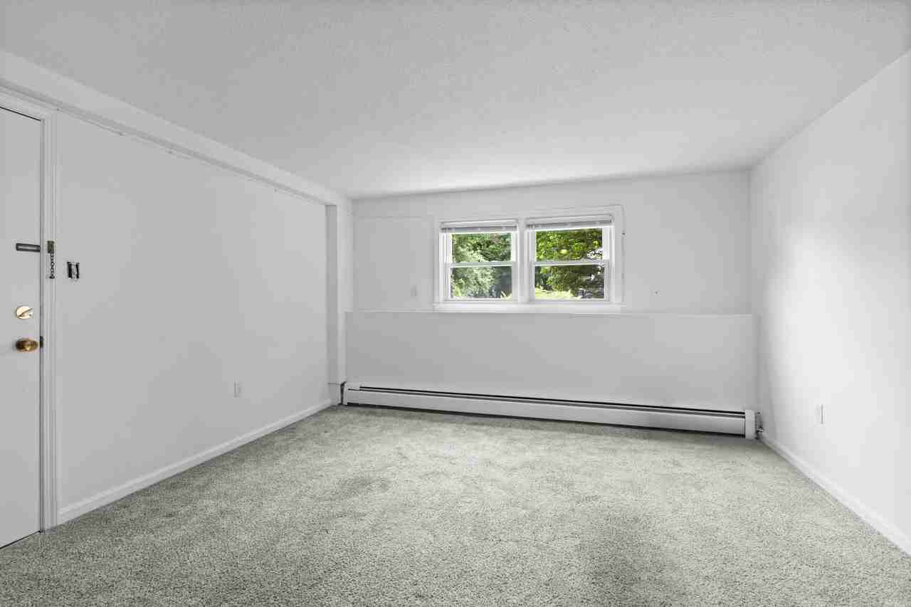 21 Groton St #5 - Photo 4 of 13